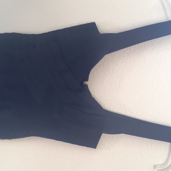 BCBG short pleated dress - Picture 2 of 4